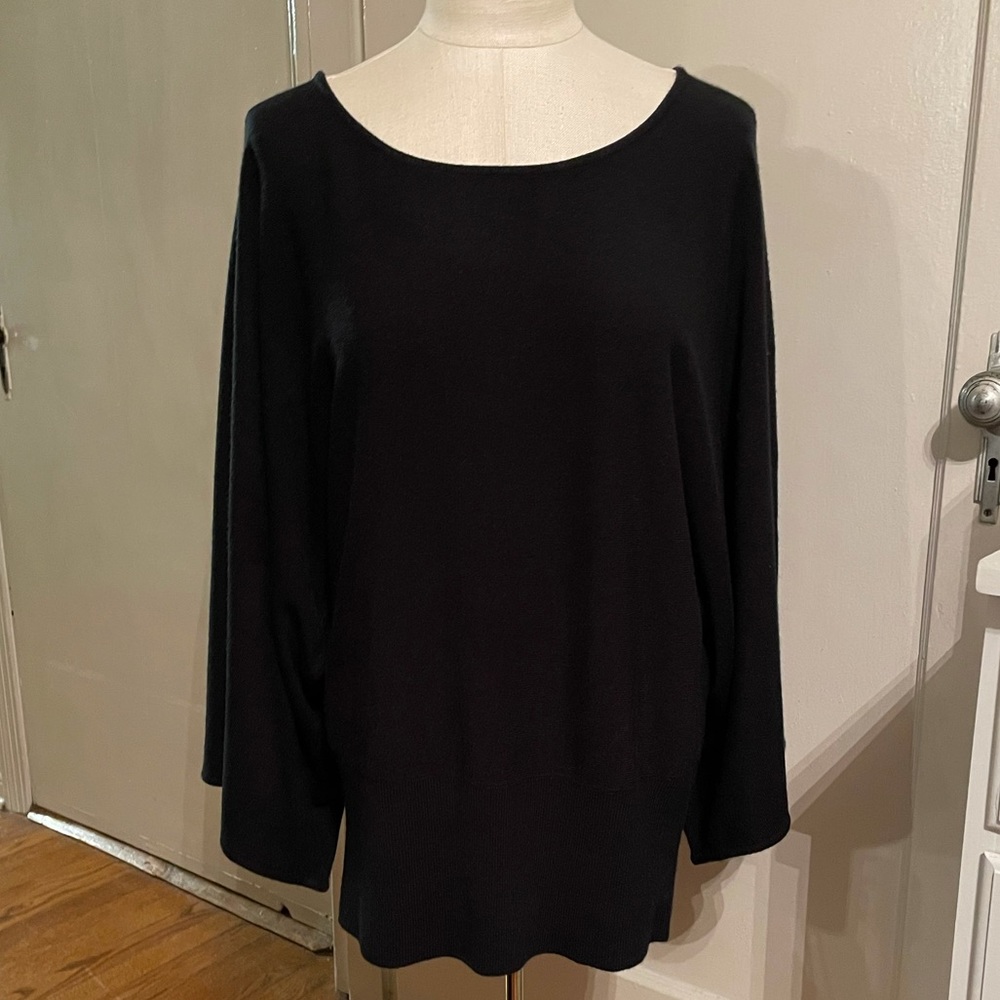 NWT.  Avenue.  Black sweater. Wide arms.